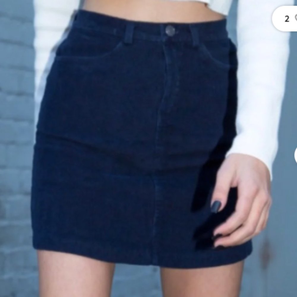 Brandy Melville Navy corduroy Skirt. Fits like XS